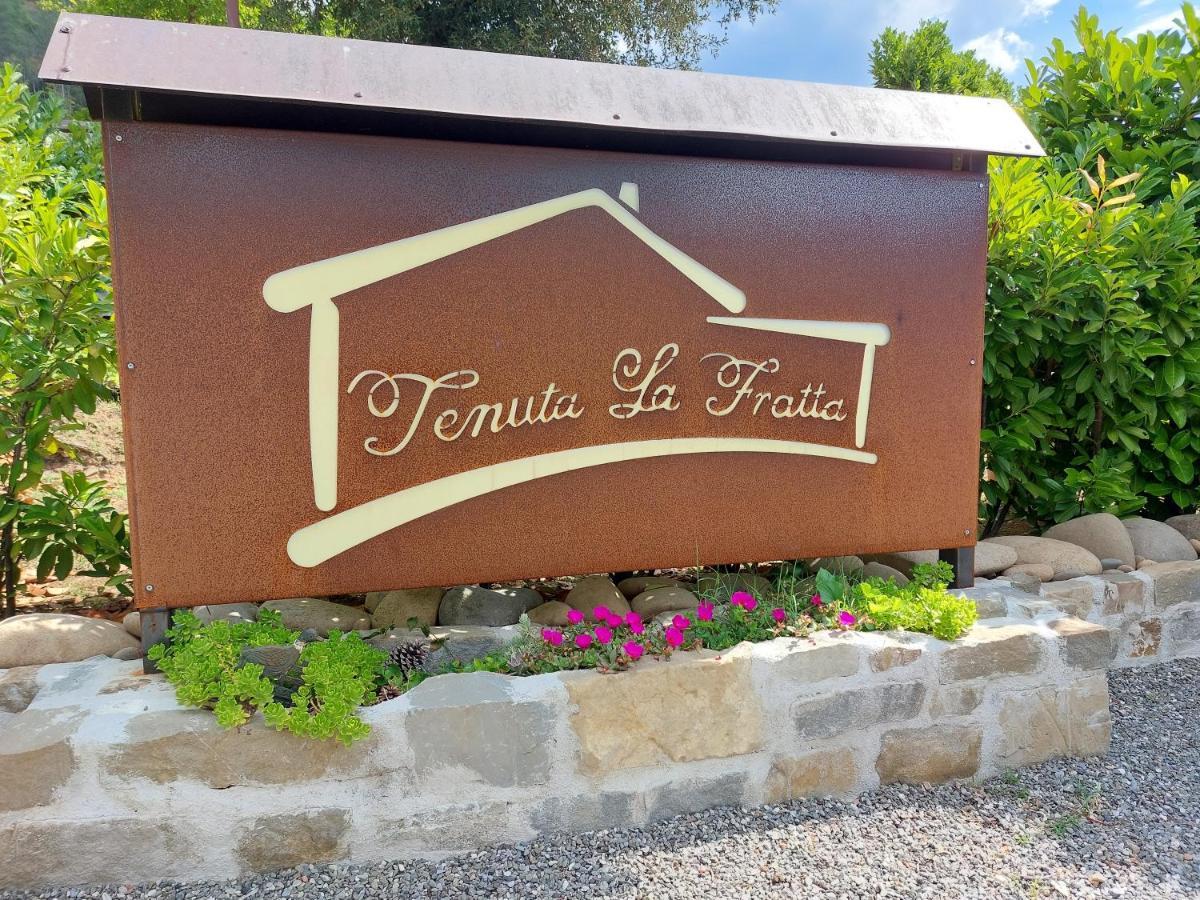 Agriturismo Tenuta La Fratta 반니 디루카 외부 사진